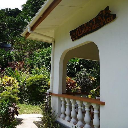 Liane De Mai Acomodação com café da manhã La Digue Exterior foto